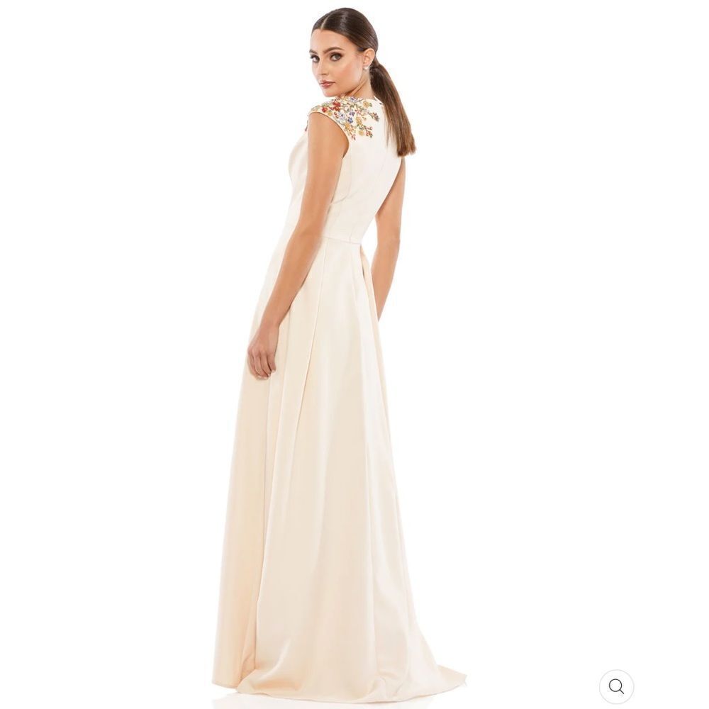 Mac Duggal 26540 Ieena Beaded Cap Sleeve V Neck A Line Gown Dress Cream Size 4 - Picture 4 of 16